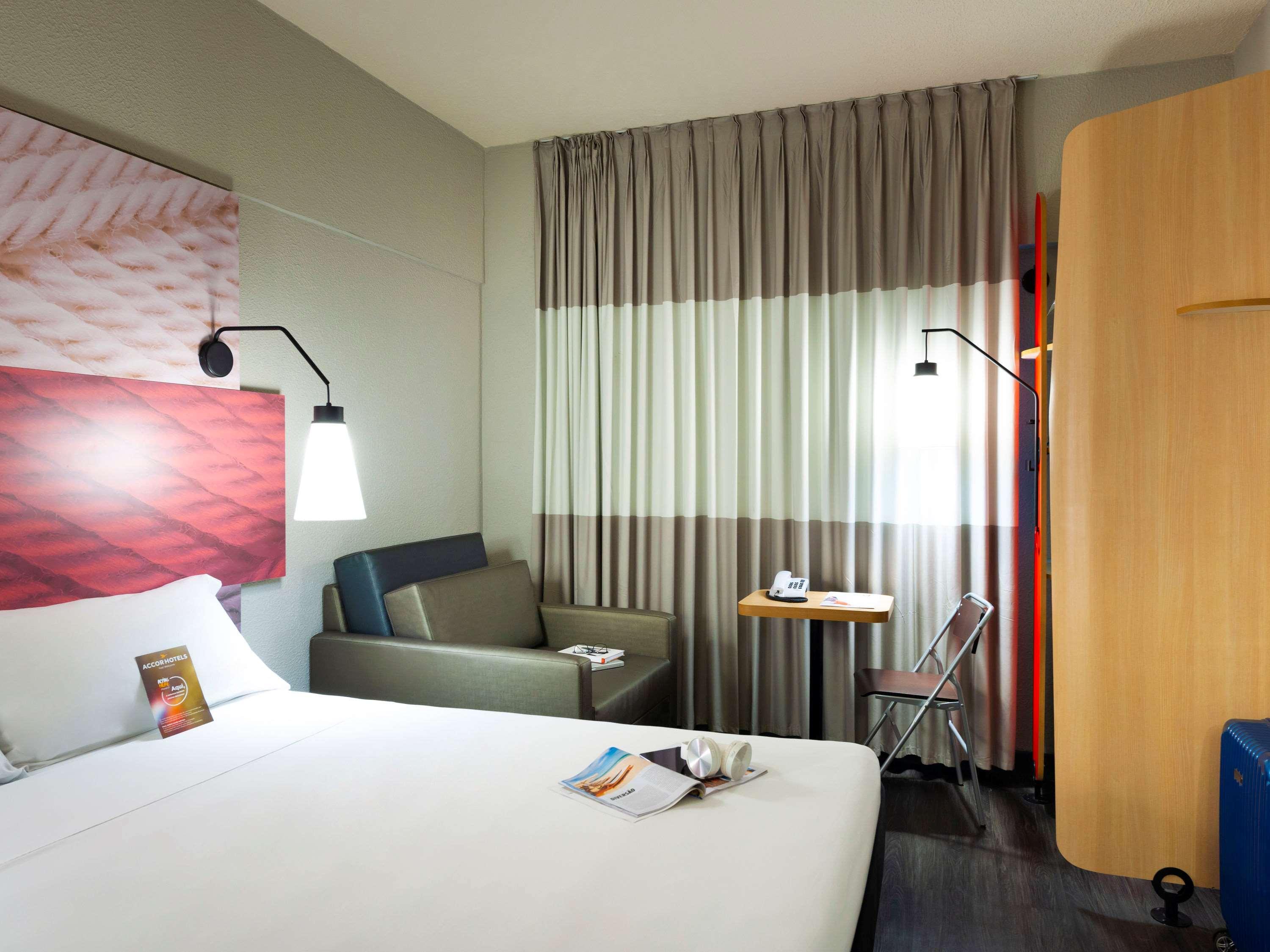 Отель Ibis Терезина Экстерьер фото