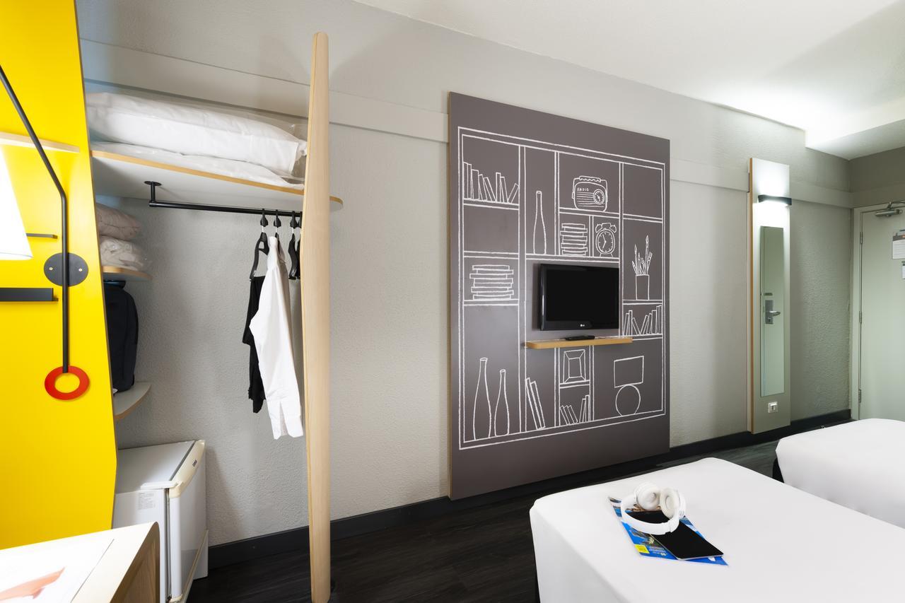 Отель Ibis Терезина Экстерьер фото